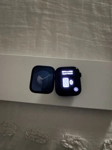 apple watch série 9 gps 45mm - Photo 1 sur 6
