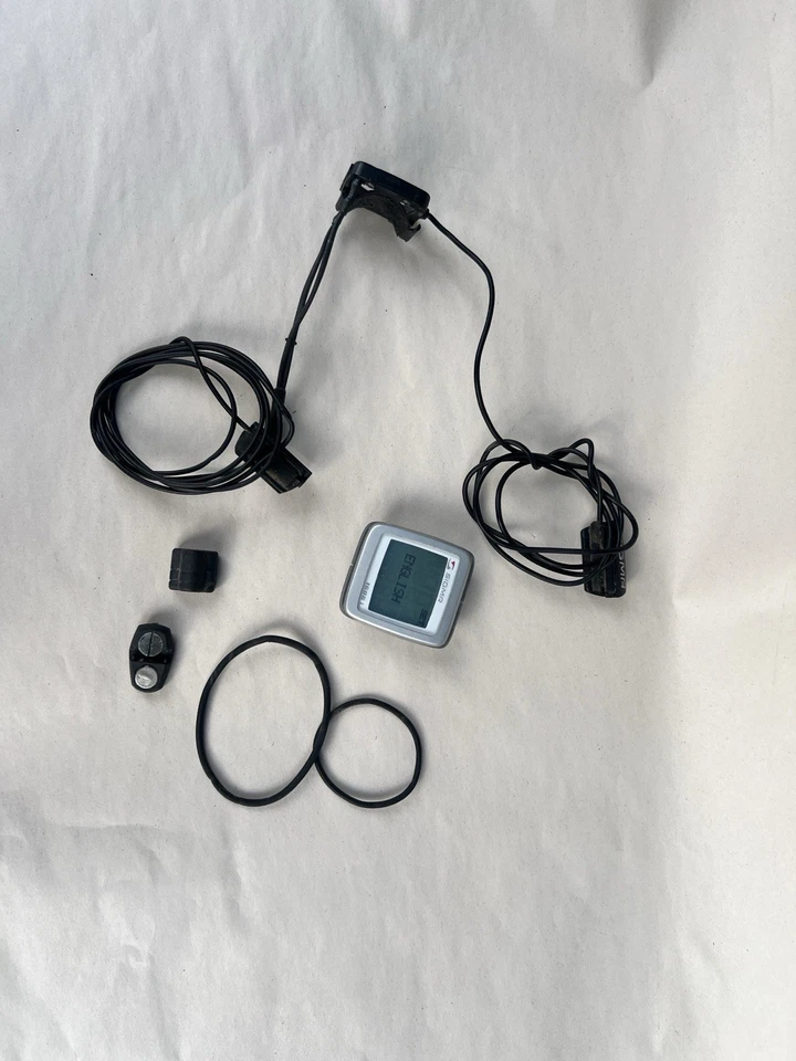 Sigma 1606 L Cadence Wireless Cycling Computer Multi Language LCD Display - Image 1 of 4