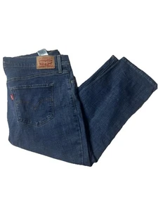 Levis Womens Jeans Blue Classic Straight Leg Five Pockets Size 32. BQ - Picture 1 of 2