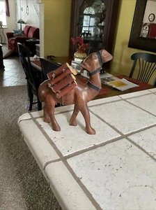 Kamelfigur aus Holz aus Pakistan  - Bild 1 von 5