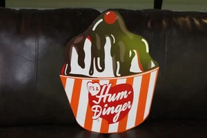 SCARCE 1950s NOS HUM DINGER ICE CREAM SUNADE HOT FUDGE CHERRY PAINTED METAL SIGN - Picture 1 of 21