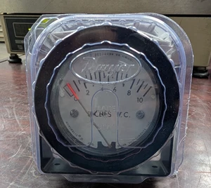 🤪 DWYER SERIES 2-5000 PRESSURE GAGE 102335-00 - Picture 1 of 5