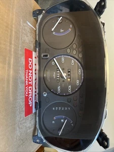 Honda Civic 96-00 Speedometer Cluster Sedan Fits 96-00 CIVIC - Picture 1 of 8