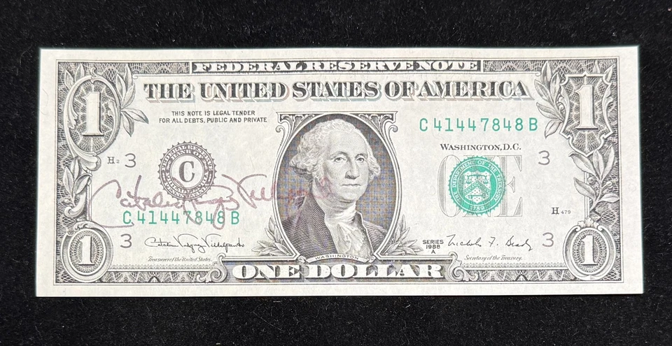 SERIES 1988A $1 SIGNED BY  CONTROVERSIAL TREASURER CATALINA VASQUEZ VILLALPANDO! - Image 1 of 4