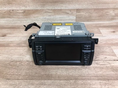 BMW OEM E46 325 328 330 M3 FRONT RADIO NAVIGATION SCREEN MONITOR CD PLAYER 00-06 - Image 1 of 4