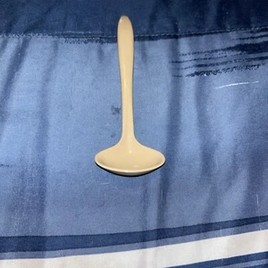 Tupperware Condiment Spoons Mini Ladle 872-2 Vintage Kitchen Gadget - Picture 1 of 3