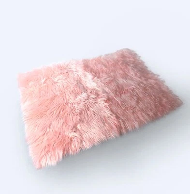 SAFAVIEH Faux Sheep Skin Collection FSS235G Pink Rug 2'X3' Photography - Image 1 of 3