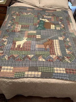 Lasting Impressions Victorian Heart quilt throw Multi Log Cabin,Moose, 56  x 50 - Image 1 of 4