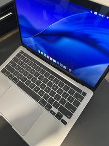 MacBook Pro (2020) 13-inch – Intel Core i5 1.4GHz – 16GB RAM 256GB SSD | Gray - Picture 1 of 4