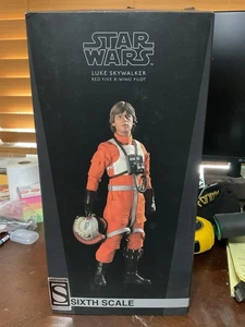 Star Wars Sideshow Collectibles Luke Skywalker Red Five X-Wing Pilot 1/6 - Picture 1 of 24