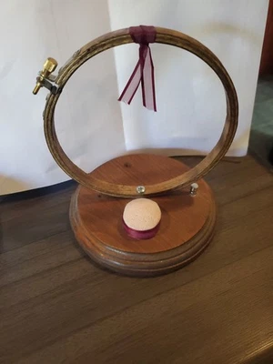 Hand Stitch 5-inch Vertical Hoop Attached to Wood Base Pin Cushion Sewing - Image 1 of 2