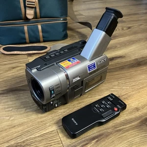 SONY Handycam Retro Camcorder Video Camera Video8 8mm Hi8 Working CCD-TRV48E - Picture 1 of 16