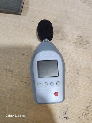 Radio Shack Digital Sound Level Meter #3300099 - Image 1 of 4