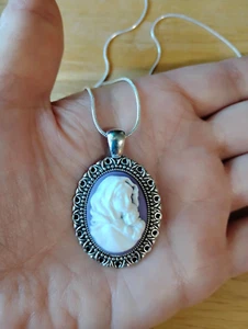 Mary Madonna & Kind Lavendel & weiße Kamee Halskette 925 Sterlingsilber Kette - Bild 1 von 2