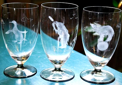 Vtg RUSSIA Set 3 HAND ETCHED Wine Glasses Luster Smoke Foot CIRCUS BEARS/DUCK - Image 1 of 4