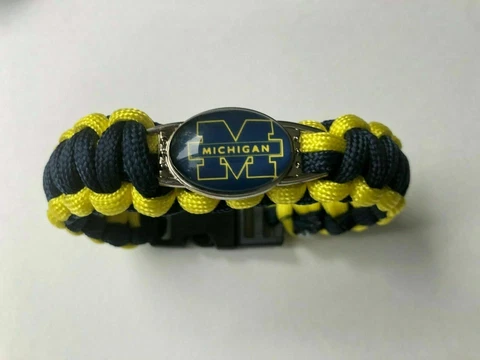 Michigan Wolverines NCAA Paracord Bracelet NEW  -  FREE SHIPPING!!! Cover