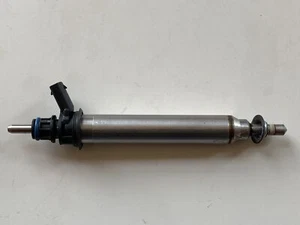 Einspritzdüse A2780700687 M152 M157 M270 M274 M276 M278 Mercedes W216 W218 W222 - Bild 1 von 5