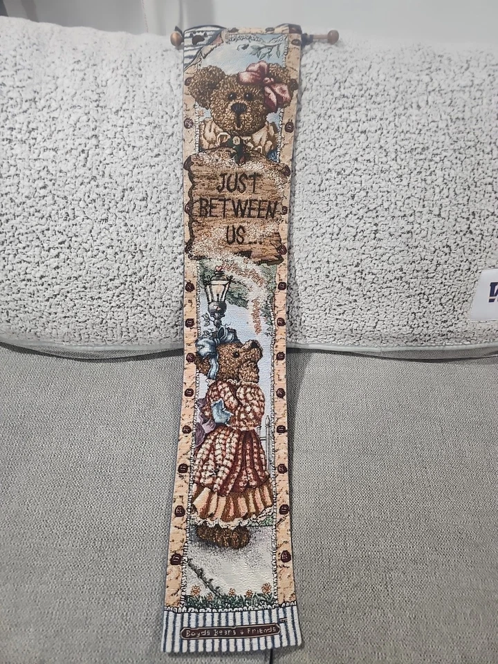 Boyds Girl Bears "EL SECRETO" Just Between Us tapiz campana tirar colgante de pared Foto 1 de 4