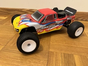 VERY NICE Team Associated RC10 T4.3 With Extra Body And Parts! READ - Picture 1 of 22