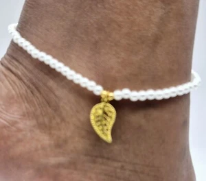 Glass Pearl Bead elastic ankle bracelet foot anklet with Leaf charm 25cm - Picture 1 of 1