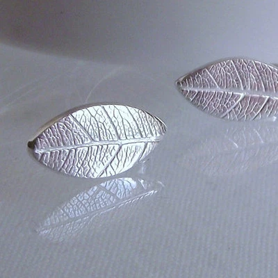 Beautiful Handmade Pure Silver 999 Natural Veined Autumn Leaf Stud Earrings — 第 1/4 张图片