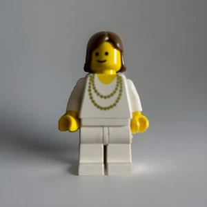 LEGO Figura Clásico Town Mujer Con Marrones Cabellos - Imagen 1 de 2