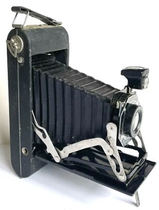 VINTAGE KODAK JUNIOR SIX-16 SERIES II KLAPPKAMERA MIT ACHTECKIGEM BIMAT-OBJEKTIV - Bild 1 von 9