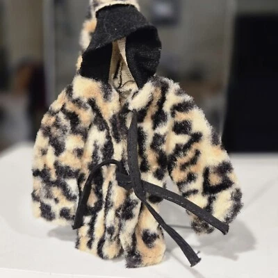 Vtg Barbie Clone Doll Leopard  Faux Fur Coat Handmade for 11½" doll - Image 1 of 4