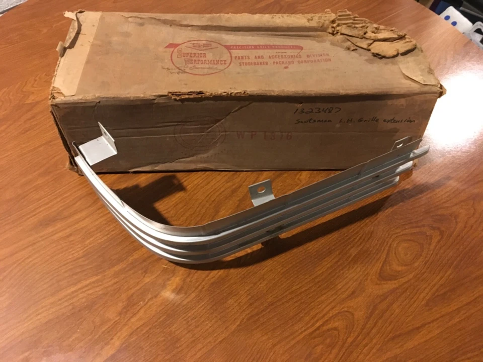 Original NOS 57 58 Studebaker Scotsman Left Front Grille 1323487 - Image 1 of 4