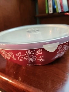 Temp-tations Floral Lace Cranberry Cake Pan With Lid 10" Fluted Tube Pan - Picture 1 of 4