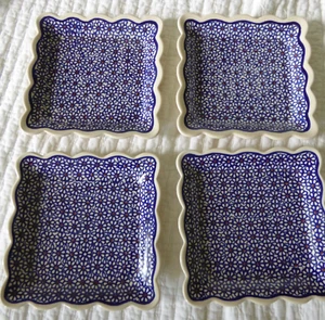 4 plats à désert carrés Boleslawiec poterie polonaise 6,5" bord ondulé marron bleu - Photo 1/12