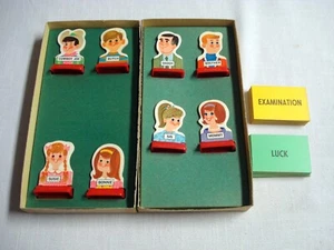 Go To The Head of the Class Series 14 1967 8 Figures and Cards - Picture 1 of 1