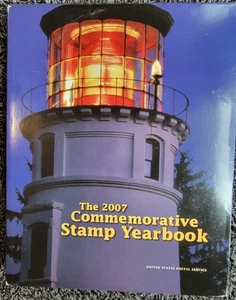 2007 Mint Set Commemorative Stamp USPS Yearbook Album - Stamps Sealed - Picture 1 of 6