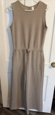 Usado en Excelente Condición Spanx Air Essentials Mujer Mono Bronceado Sin Mangas L Cápsula de Viaje Clásico Foto 1 de 4