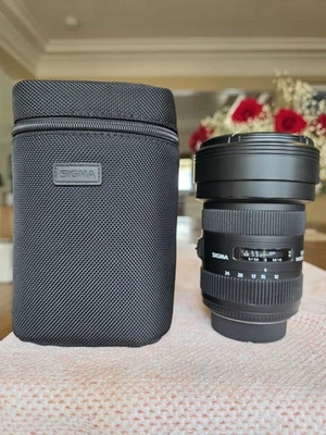 Sigma 12-24mm f/4.5-5.6 AF II DG HSM Wide Angle Zoom Lens for Nikon F Mount - Image 1 of 4