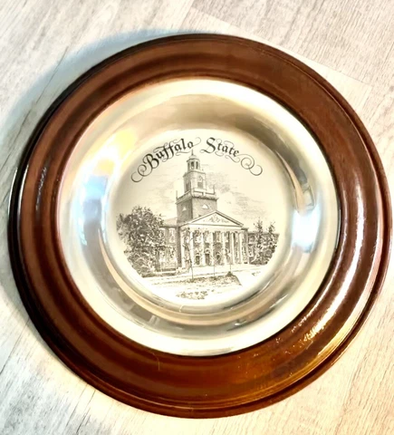 Vtg 1979 BUFFALO UNIVERSITY COLLEGE Sterling Silver Etched Framed 8” Plate 6.5Oz Cover