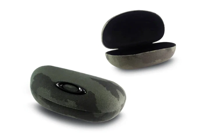 Authentic Green CAMO Oakley Lifestyle Ellipse HARD CASE AOO1590AT 022 Camoflauge - Image 1 of 1