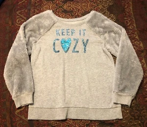 NWoT Girl's Justice Gray Fuzzy Cozy Sweatshirt Size 18/20 - Picture 1 of 1