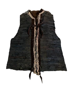 Underworld Evolution (2006) Movie Prop Costume : Peasant's Bloody Cotton Vest - Picture 1 of 3