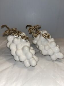 2 White Grape Bunches w/Wire Leaf Ceramic Fruit Art Glass Farmhouse Holiday Wine