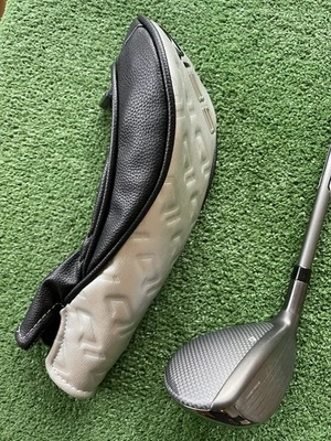 Taylormade Qi35 Max Hybrid 4 Rescue Regular Flex Rechtshänder Herren Golfschläger - Bild 1 von 4