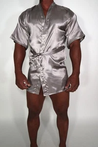 SATIN SILVER ROBE SIZE M - Picture 1 of 3