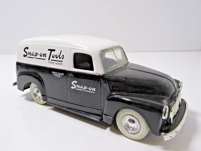 Snap On Diecast 1951 GMC Panel Van Coin Bank Ertl # MC3-26 Foto 1 de 4