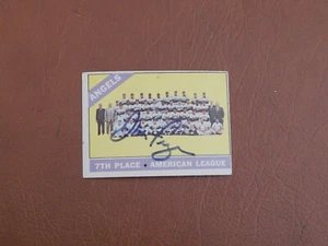 1966 Topps #137 California Angels team card, autographed by Jim Fregosi, d-14 - Picture 1 of 2