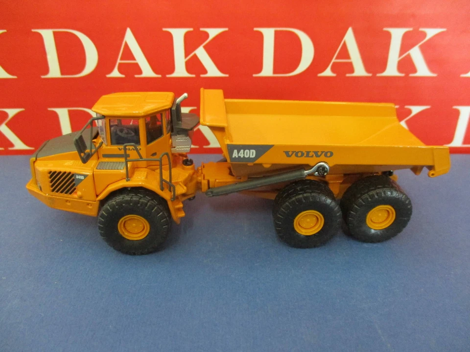 Die cast 1/87 Modellino Mezzo Movimento Terra Volvo A40D - Dump Truck - Immagine 1 di 4