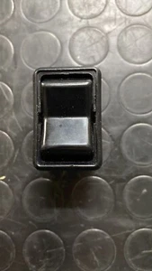 DAC1301 JAGUAR XJ6 S2/DAIMLER SOVEREIGN S2 ELECTRIC WINDOW SWITCH - Foto 1 di 3