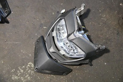 Frontscheinwerfer und Verkleidungen, Aprilia SR 50 Motard, gebraucht - Bild 1 von 4