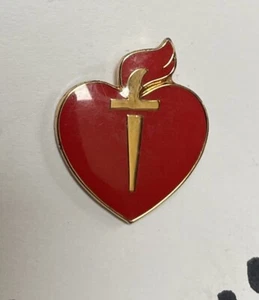 American Heart Association Vintage Lapel Pin - Picture 1 of 2