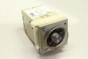 OMRON E5C2R20PD E5C2 R20P D Temperaturregler DIGITAL E5C2-R20P-D - Picture 1 of 2
