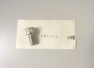  Chrysler Outboard Allen Head Screw 9B-1263  Vintage - Picture 1 of 2